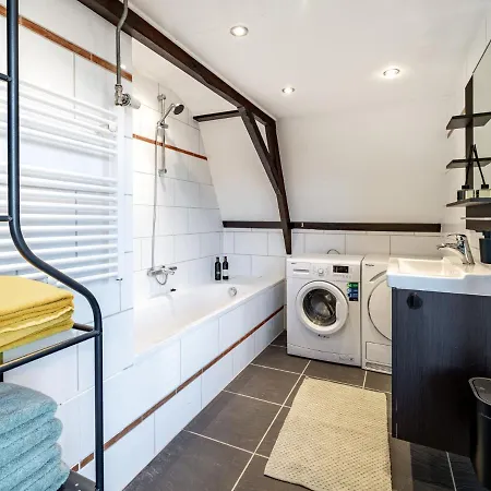 Semesterbostad Cosy Holiday Flat 'bolle Bet' Near Beach *