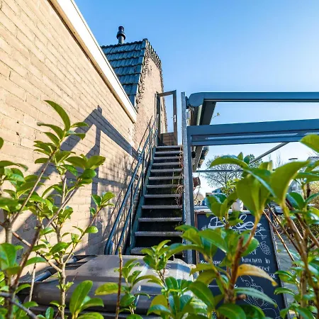Semesterbostad Cosy Holiday Flat 'bolle Bet' Near Beach
